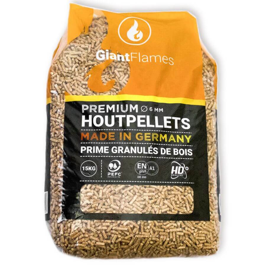 Sack mit Giant Flames Holzpellets, 15 kg